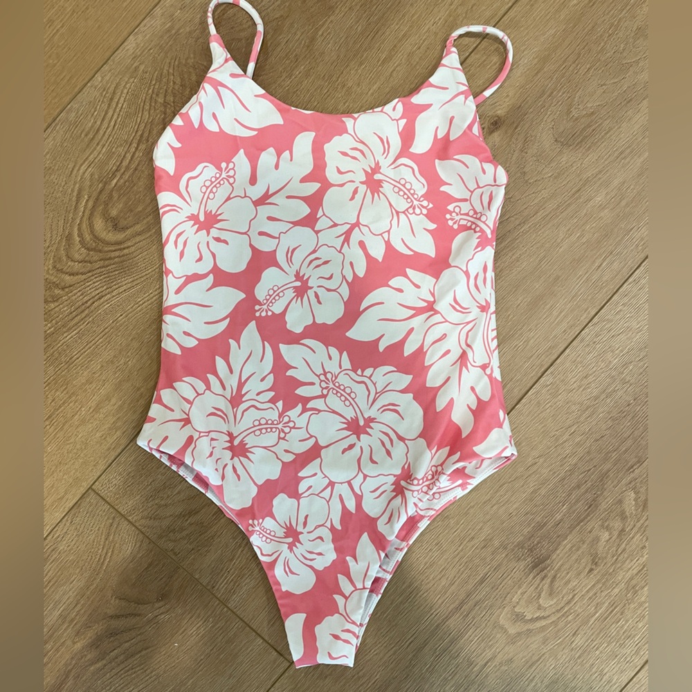 Mikoh One Piece Size Small